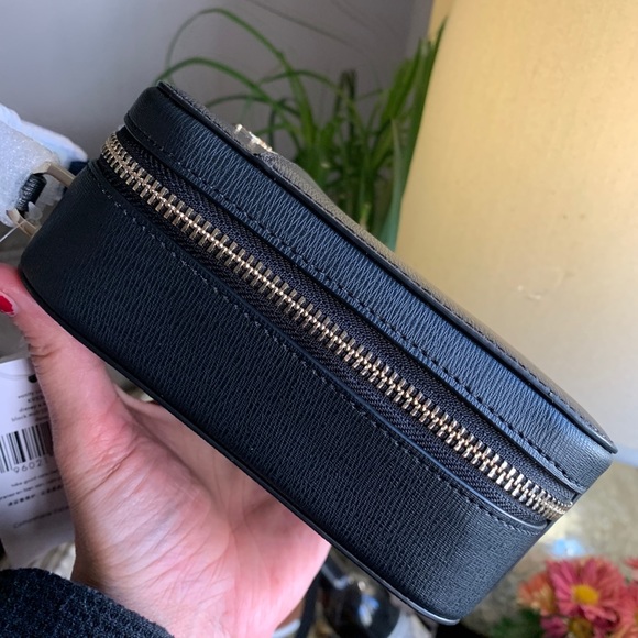 Authentic KATE SPADE leather Minnie Mouse Disney X zip around Crosby/Satchel - Picture 6 of 16